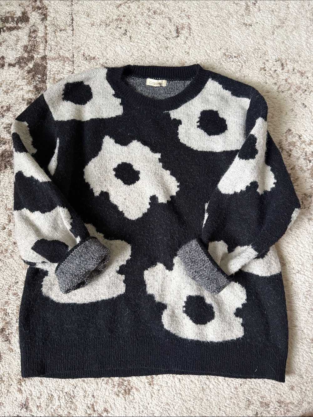 Floral Intarsia Crewneck Sweater - Black & Cream